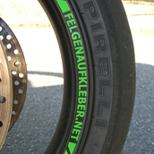 Felgenaufkleber mit Wunschtext